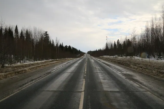 road, highway, nature, asphalt, roadside, track, dirt, trees, forest, snow