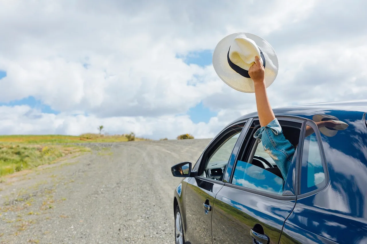 car, car wallpapers, transportation, travel, road trip, outdoors, journey, destination, exploration, adventure. How to Compare a Guided Road Trip to a Self-Drive Baseline