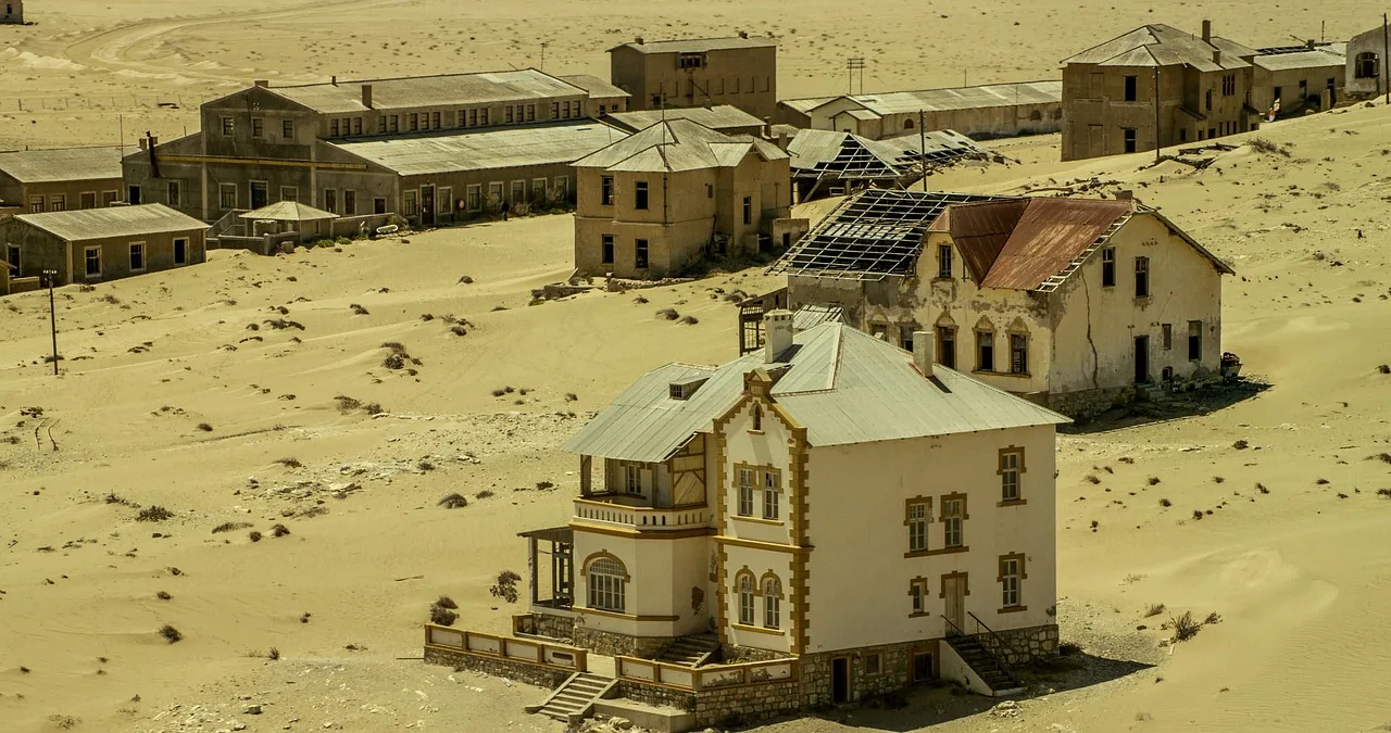 ghost town, namibia, africa, abandoned, desert, sand, desolate, ruin, empty, nature, historic, building, deserted, diamonds, historically. Roadside attractions detours: ghost towns, overlooks and the sites worth it